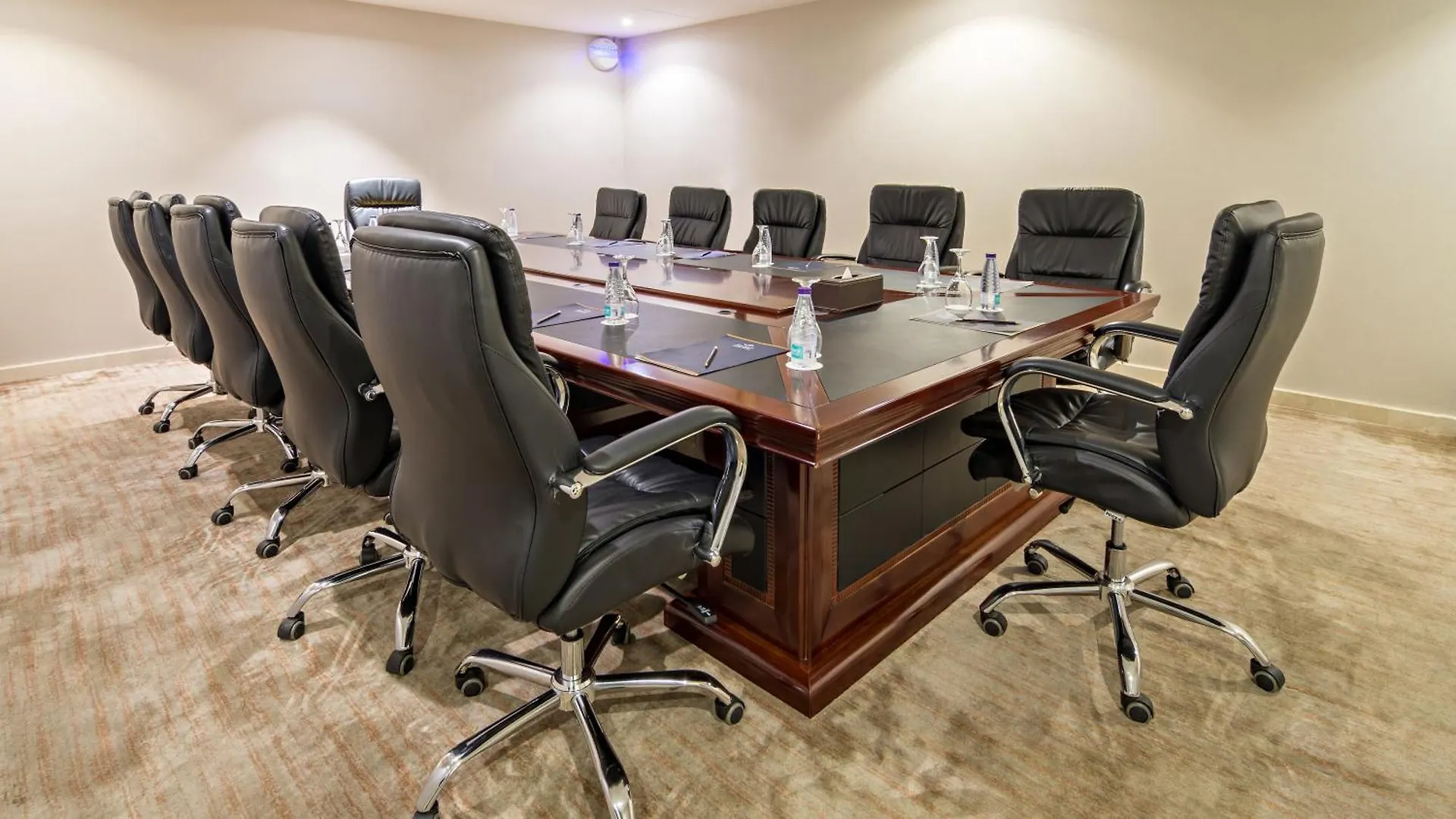 Jiwar Almasi Hotel Jeddah