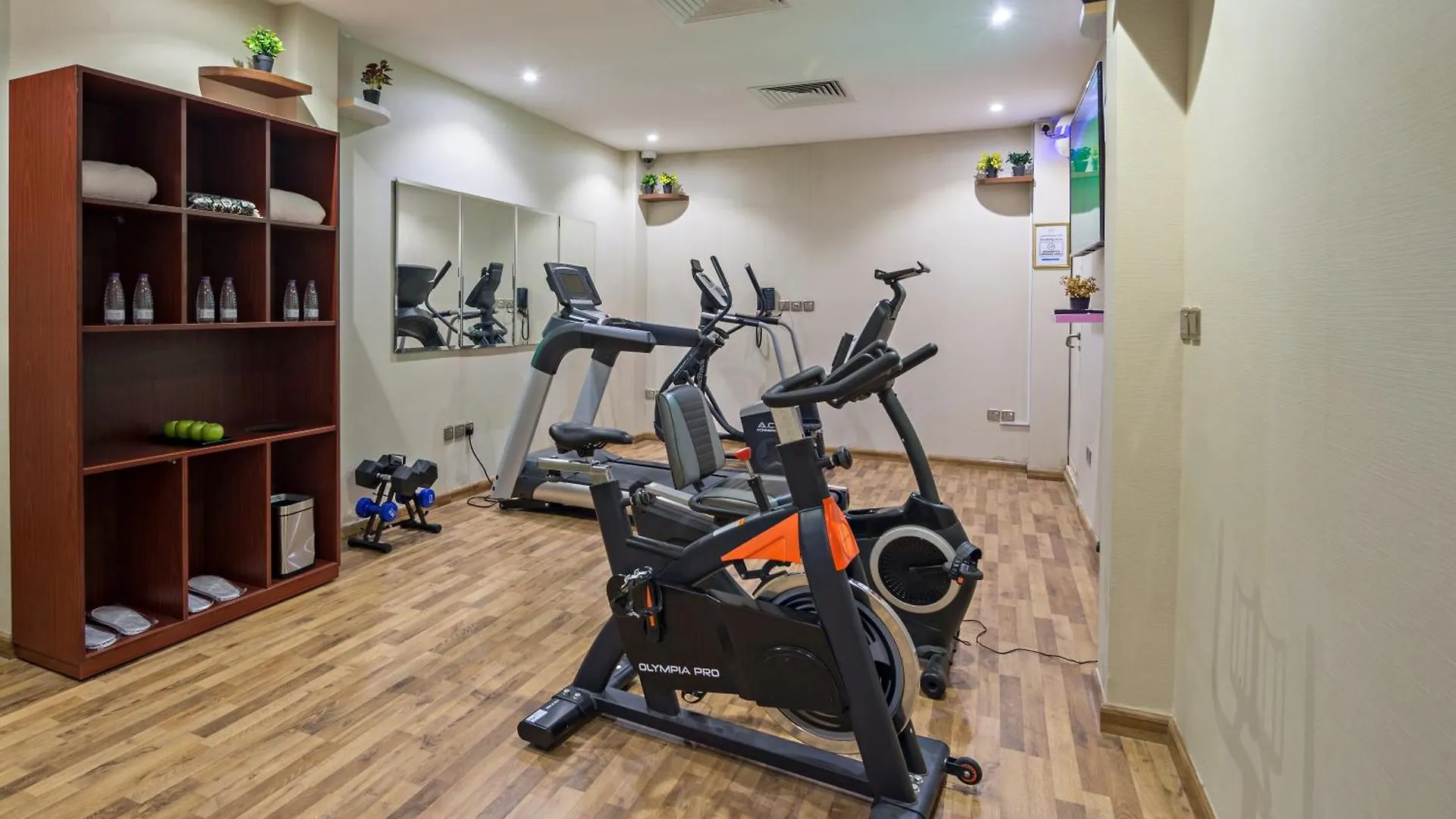 ***  Jiwar Almasi Hotel Cidde Suudi Arabistan