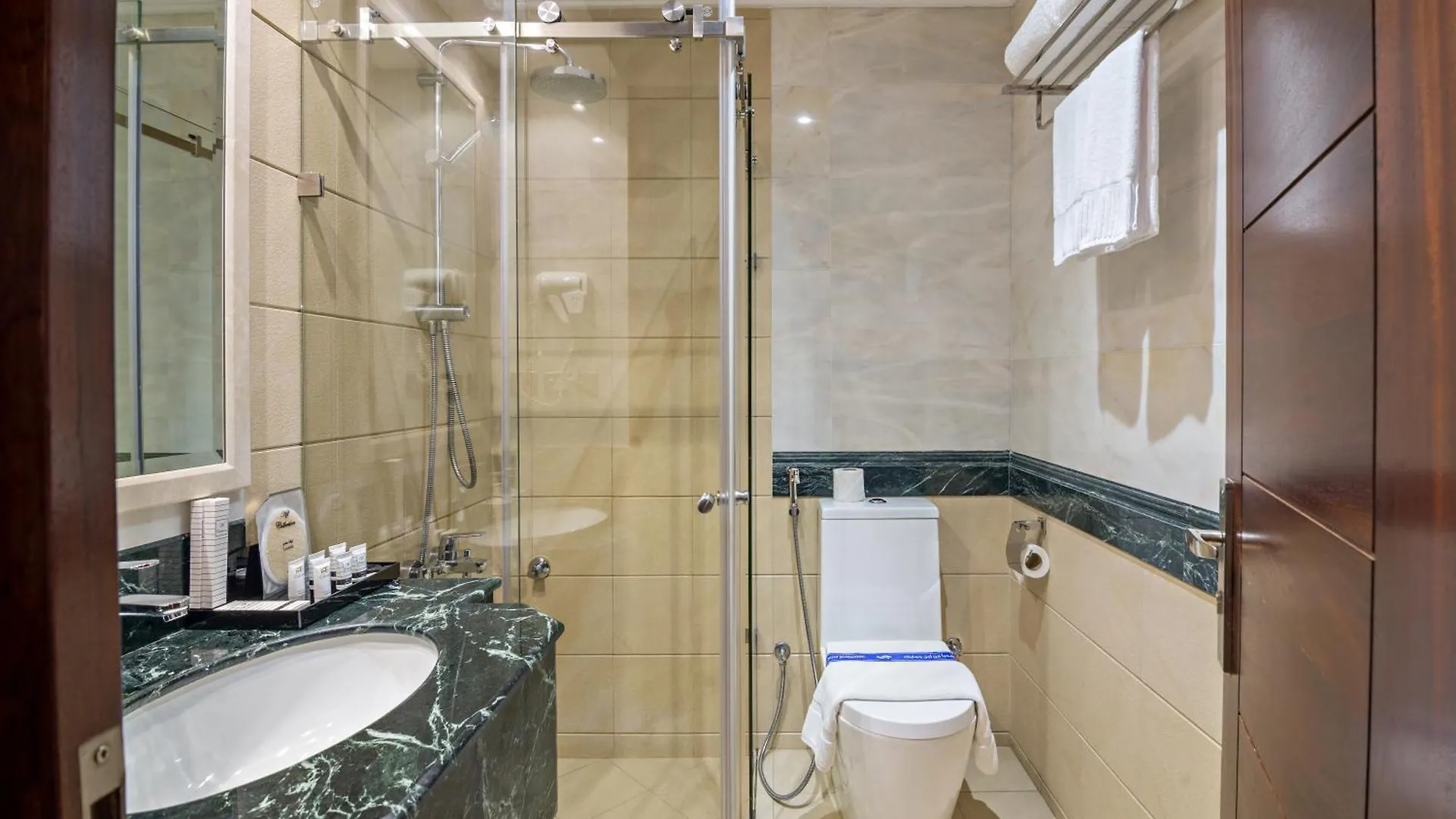 Jiwar Almasi Hotel Jeddah
