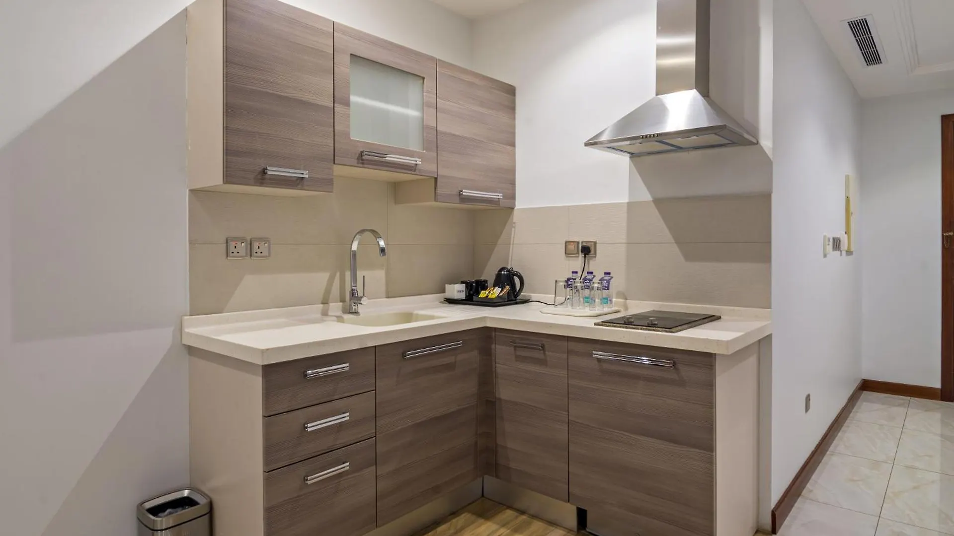 Jiwar Almasi Hotel Jeddah